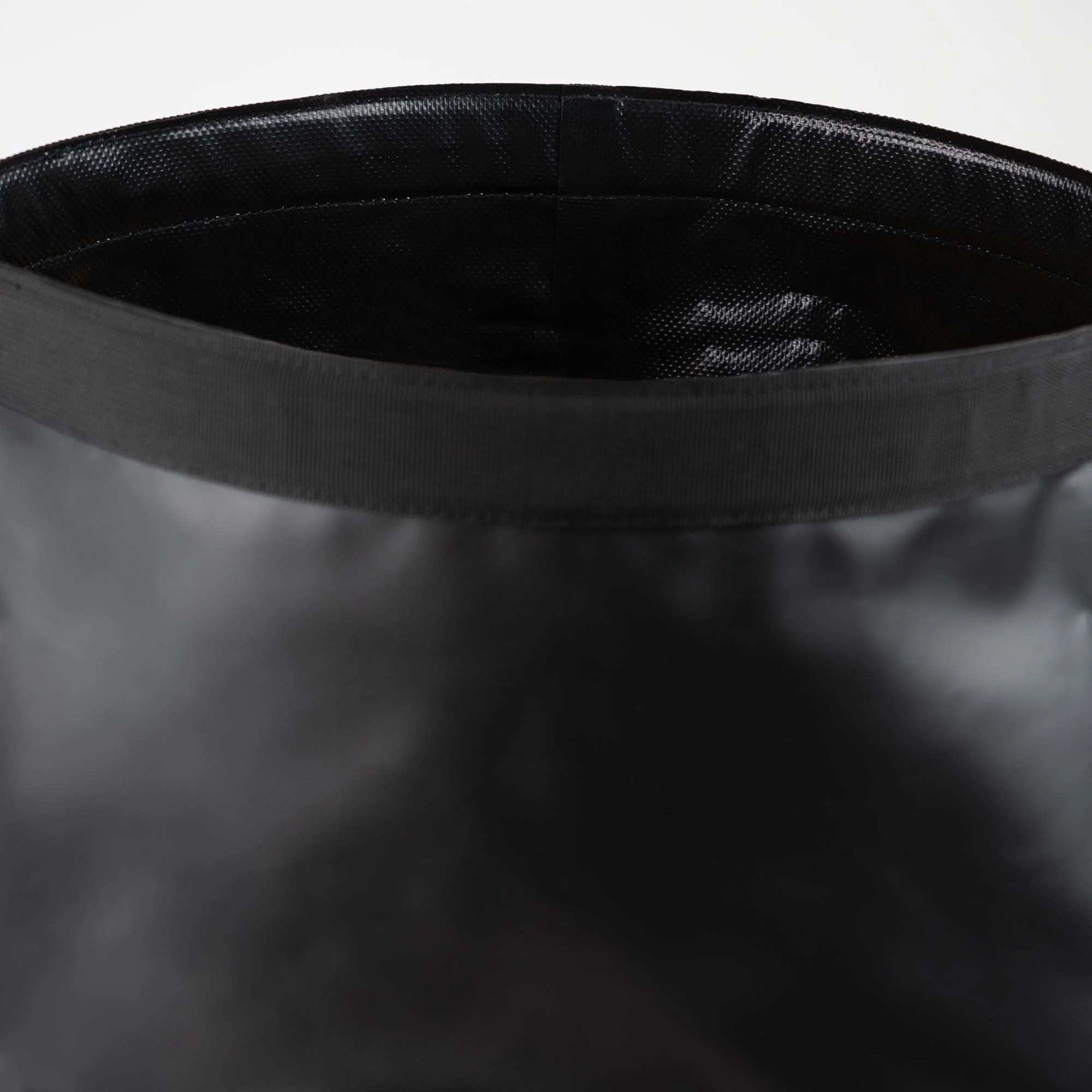 TROON TRI-LAMINATE dRY BAG, 70L - Image 6